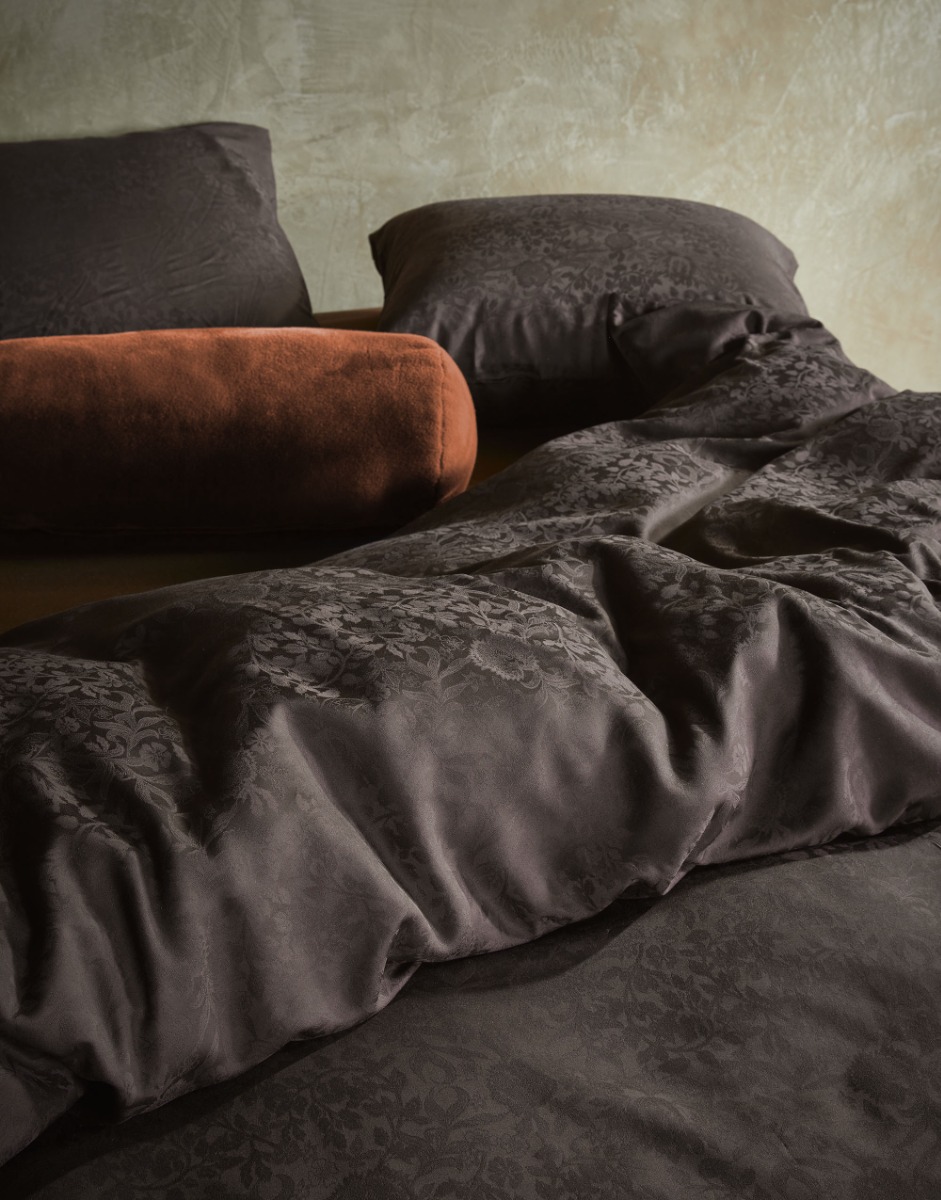 Essenza Nekrol Kussen Furry Bright Terra 22x50