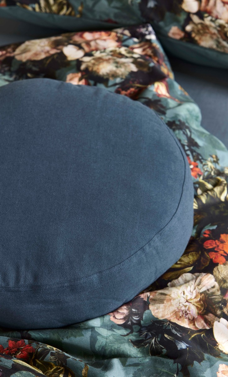 Essenza Sierkussen Mads Dark Teal