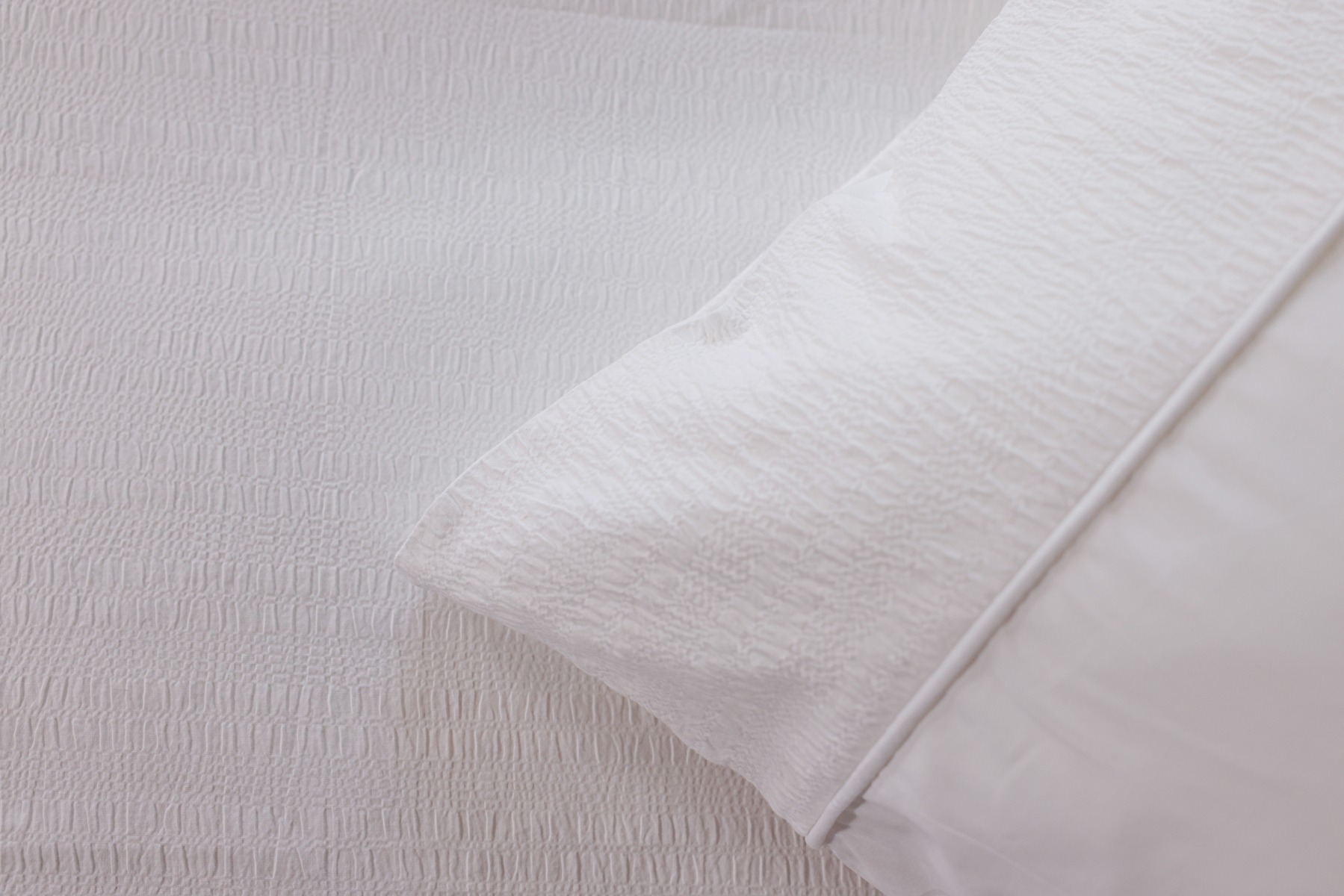 Livello Kussensloop Seersucker White 60x70