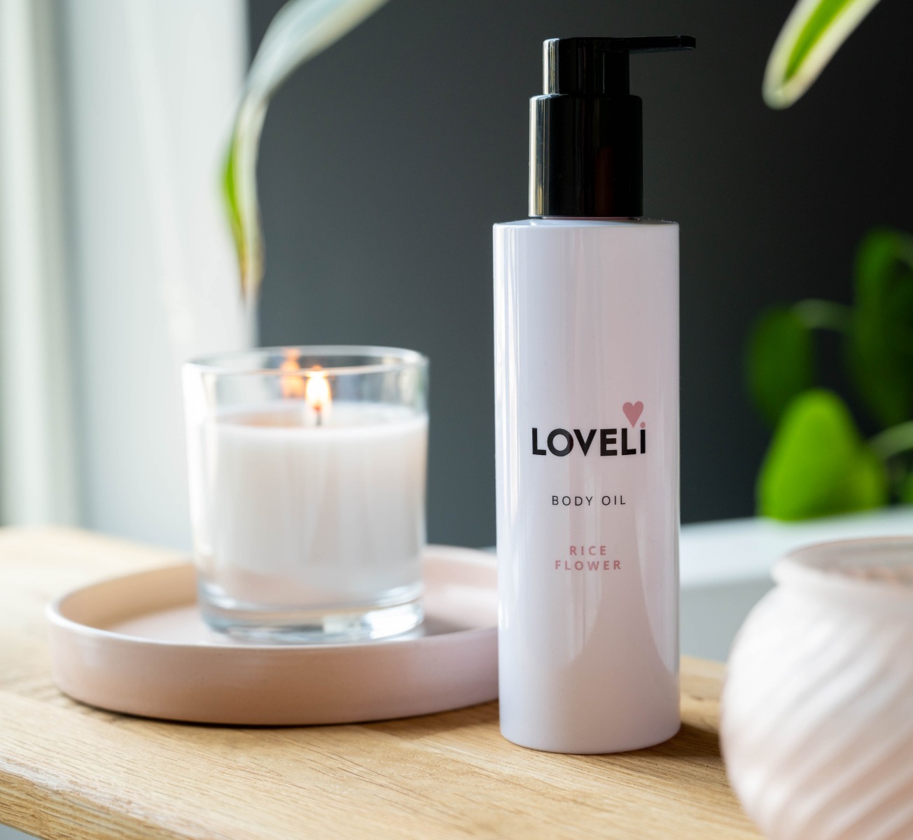 Loveli Body Oil Rice Flower 200ml