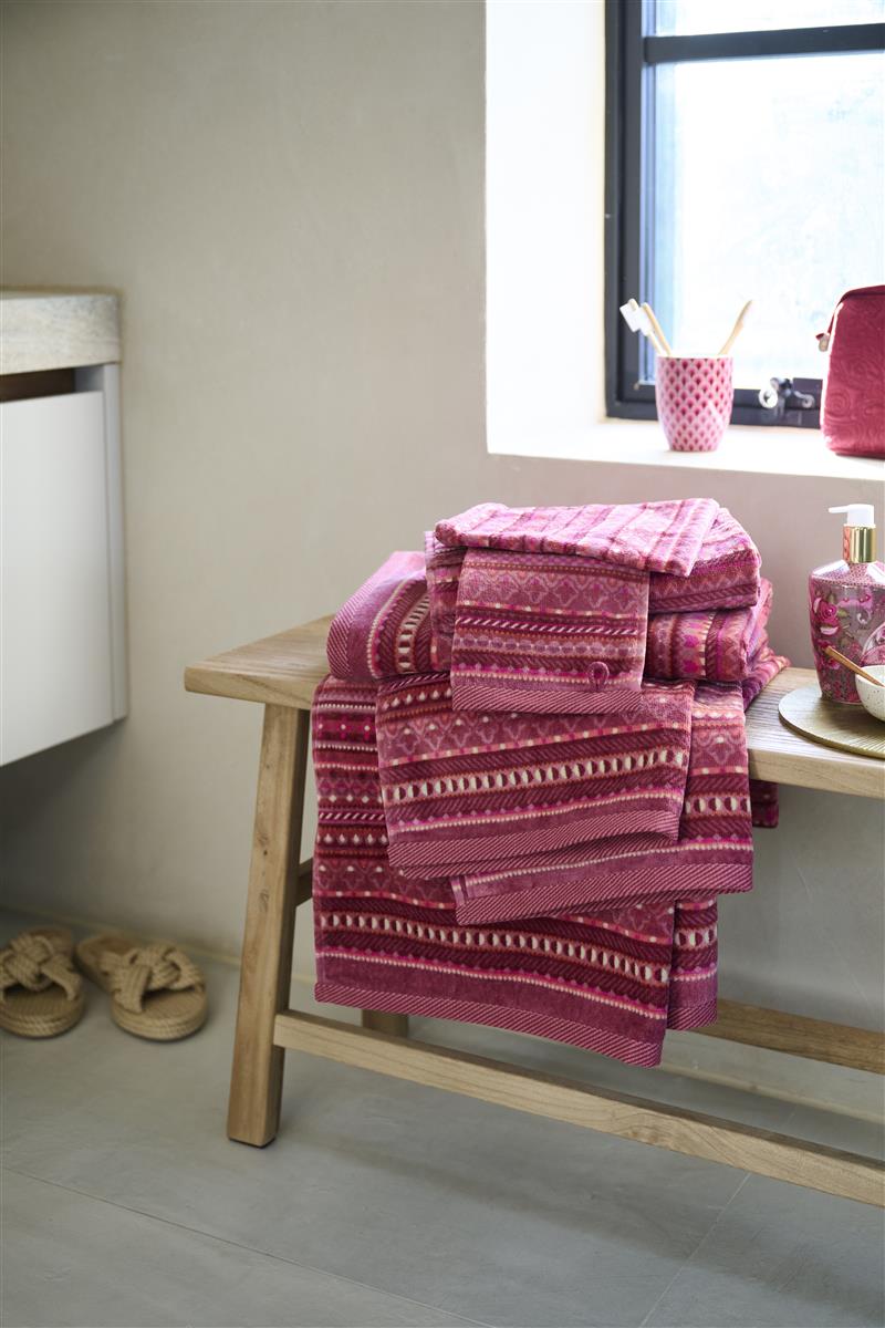 Pip Studio Geometric Print Dark Pink