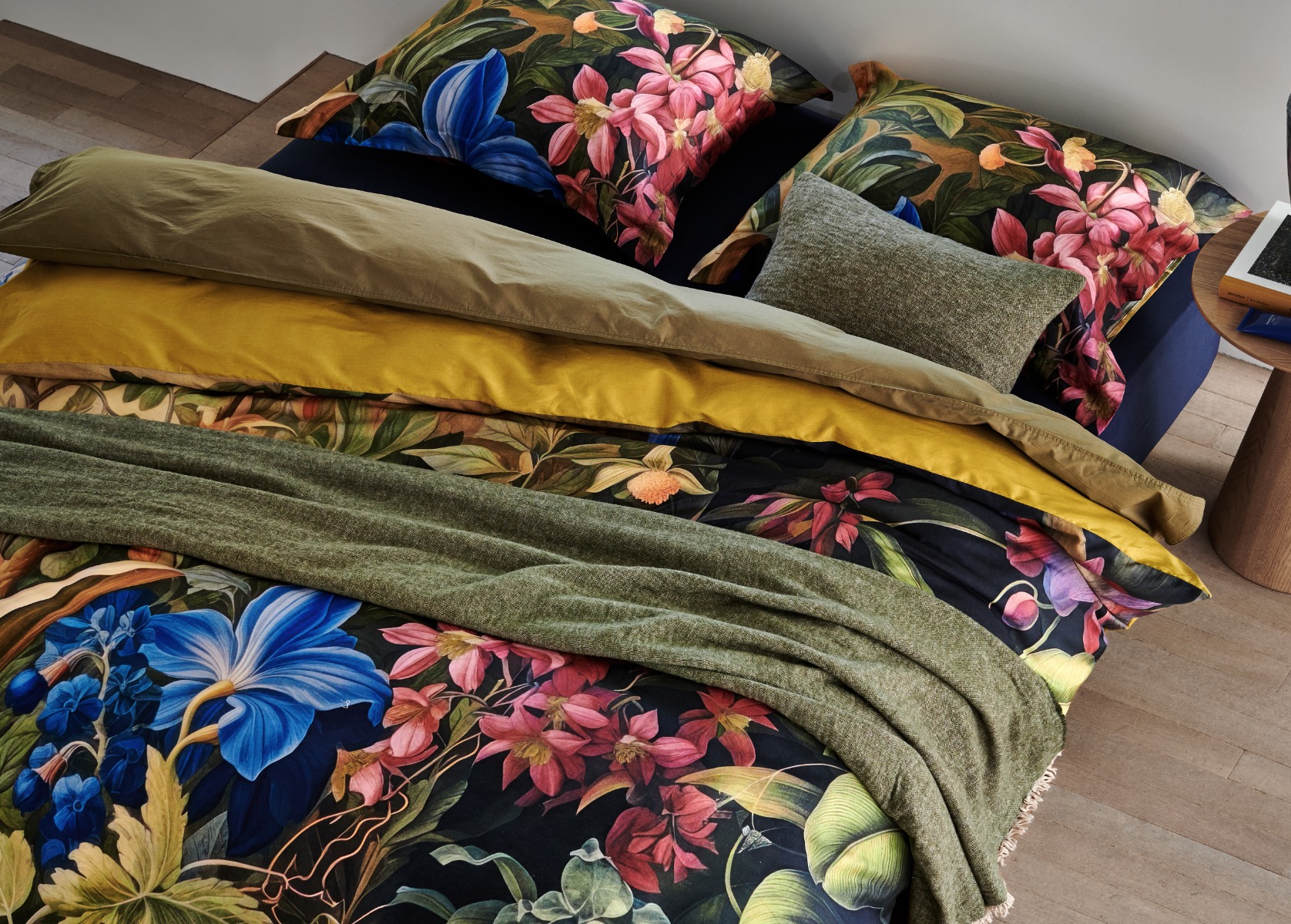 Vandyck Kussensloop Washed Cotton Martini Olive 60x70