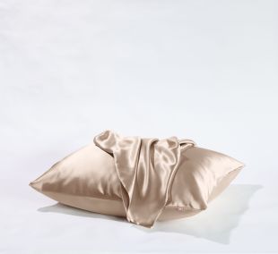 Beddinghouse Innovations Kussensloop Silky Touch Sand 60x70